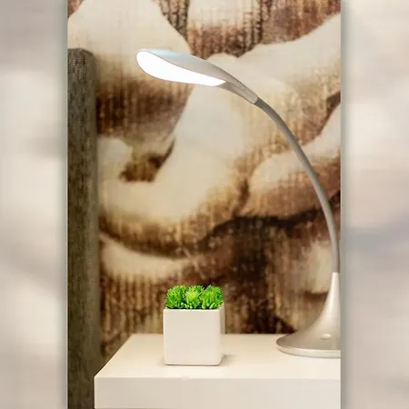 Apartment Pewsum In - Gemuetliche Fuer Bis Zu 2 Personen Direkt Am Hafen Mit Blick Auf Den Hafen - Haustiere Herzlich Willkommen *