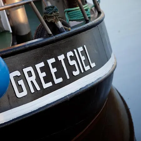 Pewsum In - Gemuetliche Fuer Bis Zu 2 Personen Direkt Am Hafen Mit Blick Auf Den Hafen - Haustiere Herzlich Willkommen Apartmán