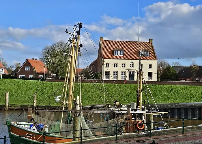 Pewsum In - Gemuetliche Fuer Bis Zu 2 Personen Direkt Am Hafen Mit Blick Auf Den Hafen - Haustiere Herzlich Willkommen Apartament *